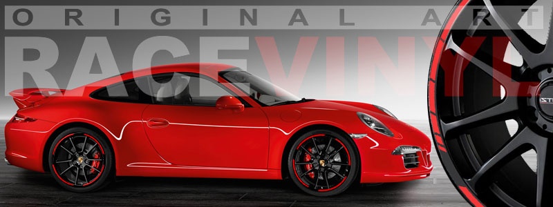 Porsche rojo con los vinilos para llantas diseño SPEED de RV Auto